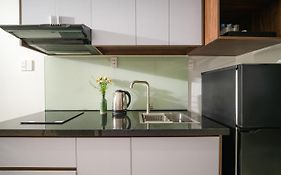 Tashi Park View Hotel & Apartment